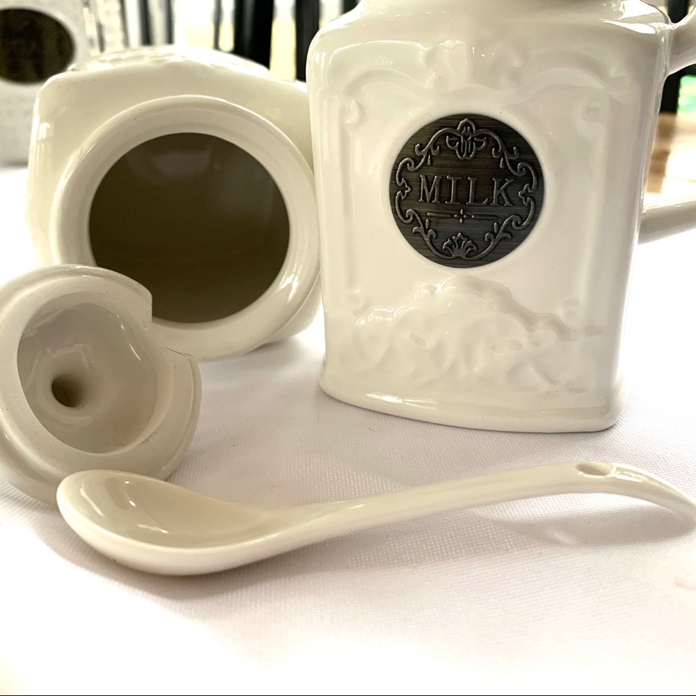 BRAND NEW THL sugar jar and milk pitcher - Picture 4 of 5